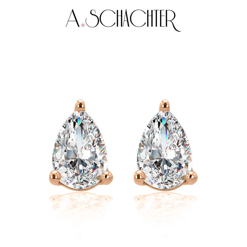 Petite Pear Diamond Studs（0.3 ct. Pear cut)
