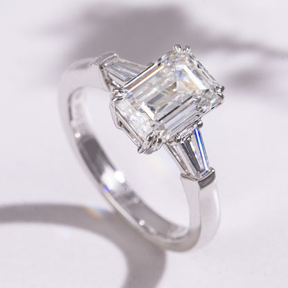 Luminous Grace Emerald Ring （3.01 ct. emerald cut)