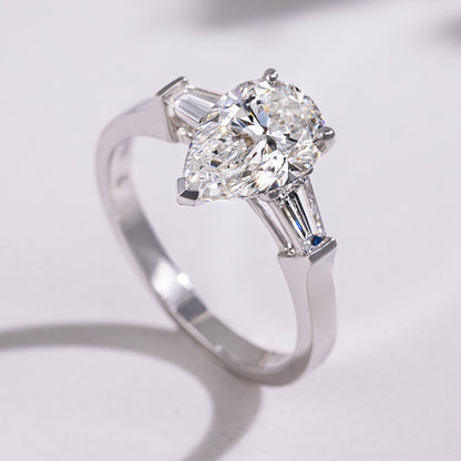 Luminous Grace Pear Ring（2.01 ct. Pear cut)