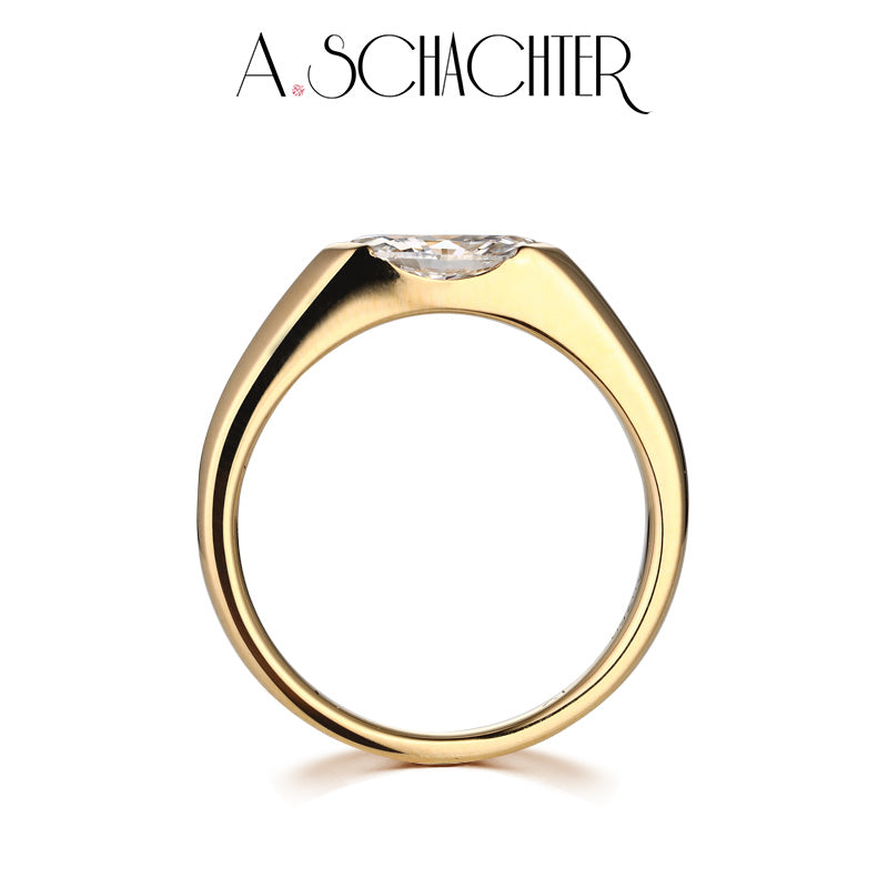 Celeste Marquise Solitaire Ring（0.5 ct. marquise cut)