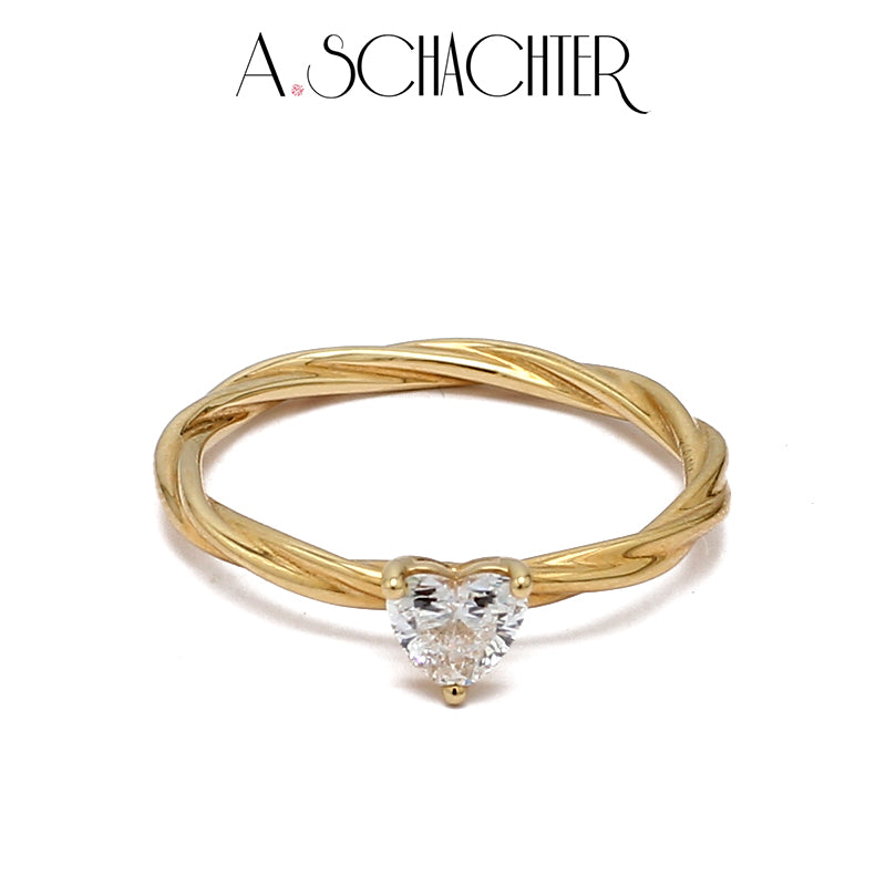 Heart Solitaire Twist Ring 0.3 ct. Heart cut)