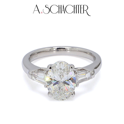 Luminous Grace Oval Ring （2 ct. Oval cut)