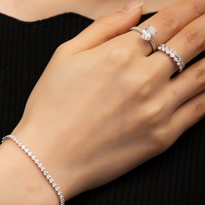 Aurora Oval Band （1.33ct. Oval cut)